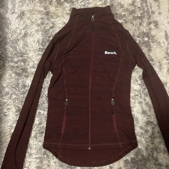 Bench zip up - Picture 3 of 7